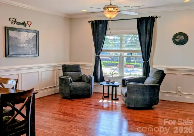 4th image of 19934 Walter Henderson Rd, Cornelius, NC 28031 | MLS# 4359188