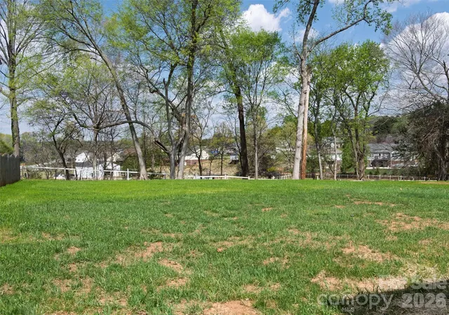 33rd image of 1325 Armstrong Rd, Belmont, NC 28012 | MLS# 4359211