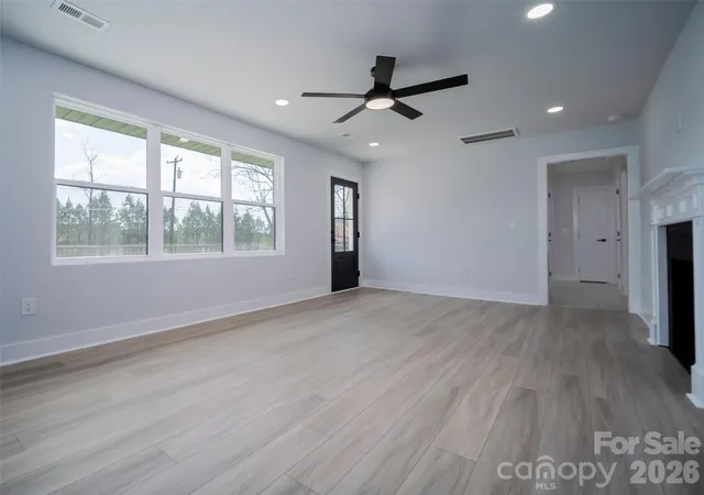 4th image of 1325 Armstrong Rd, Belmont, NC 28012 | MLS# 4359211