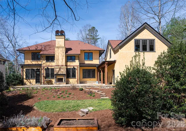 Photo 1 of Single family home for sale at 236 Racquet Clb Rd, Asheville, NC 28803 | MLS# 4359338 | Listing updated on 2026-10-05