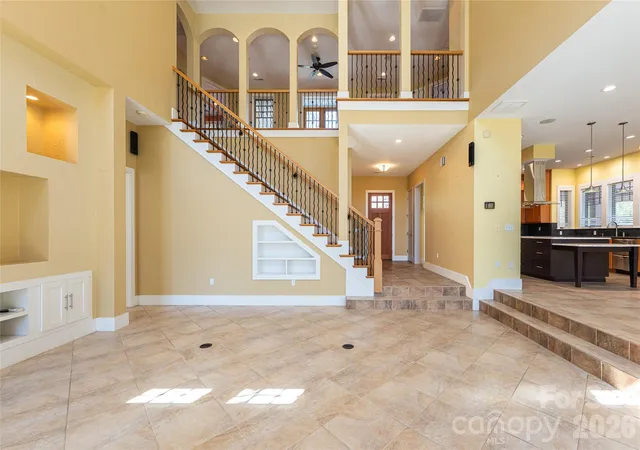 Photo 4 of Single family home for sale at 236 Racquet Clb Rd, Asheville, NC 28803 | MLS# 4359338 | Listing updated on 2026-10-05
