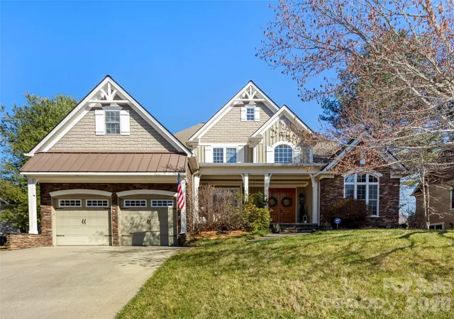Photo 1 of Single family home for sale at 47 Ledgestone Dr, Fairview, NC 28730 | MLS# 4359435 | Listing updated on 2026-10-03