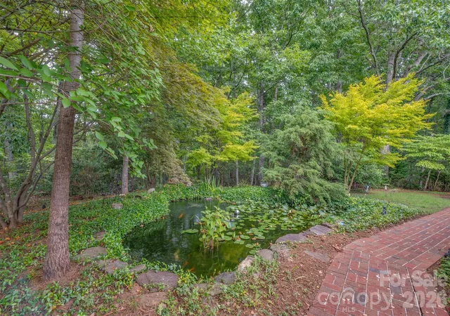Photo 3 of Single family home for sale at 176 Fox Run Ln, Tryon, NC 28782 | MLS# 4359459 | Listing updated on 2026-09-22