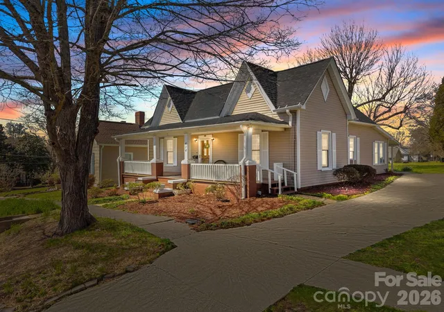 Photo 1 of Single family home for sale at 414 S Spencer Ave, Spencer, NC 28159 | MLS# 4359494 | Listing updated on 2026-09-19