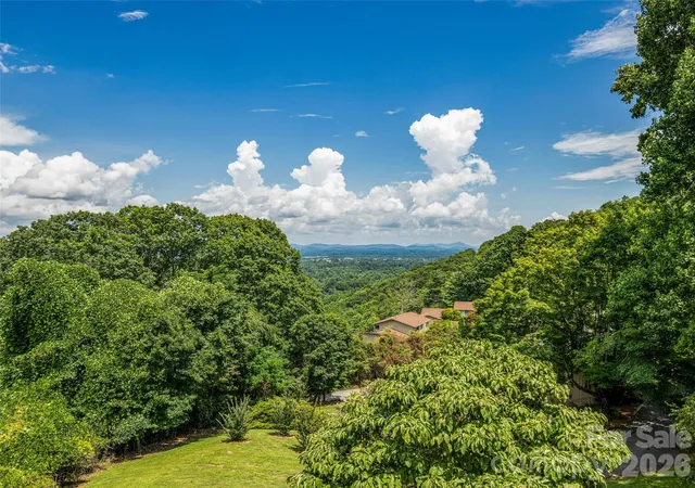 Condo for sale at 128 Country Ridge Rd, Hendersonville, NC 28739 | MLS# 4359544