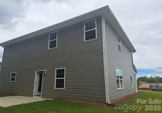 Photo 3 of Single family home for sale at 1095 Kildare Dr #68, Salisbury, NC 28146 | MLS# 4359575 | Listing updated on 2026-10-02