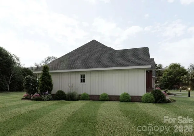 Photo 4 of Single family home for sale at 606 Stonecroft Ct SE, Lenoir, NC 28645 | MLS# 4359585 | Listing updated on 2026-06-15