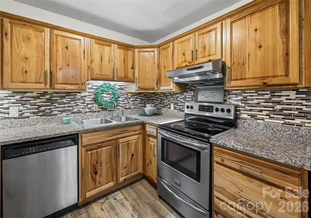 2nd image of 2636 Park Rd #B, Charlotte, NC 28209 | MLS# 4359644