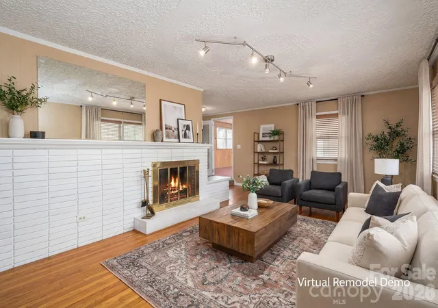 Photo 2 of Single family home for sale at 608 N State St, Lincolnton, NC 28092 | MLS# 4359790 | Listing updated on 2026-10-01
