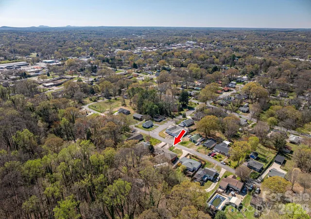 41st image of 608 N State St, Lincolnton, NC 28092 | MLS# 4359790