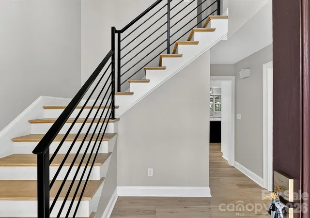 5th image of 2597 Penngate Dr, Sherrills Ford, NC 28673 | MLS# 4359805