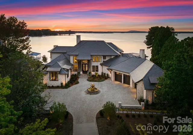 Photo 3 of Mansion for sale at 19125 Peninsula Point Dr, Cornelius, NC 28031 | MLS# 4359813 | Listing updated on 2026-06-03