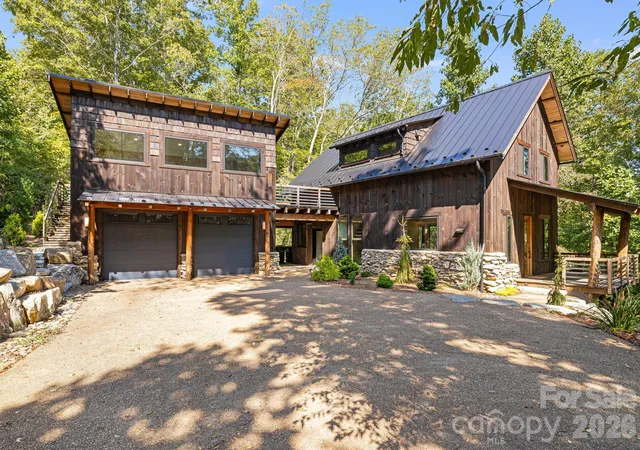 Photo 1 of Single family home for sale at 39 Bent Crk Preserve Rd, Asheville, NC 28806 | MLS# 4359844 | Listing updated on 2026-10-29