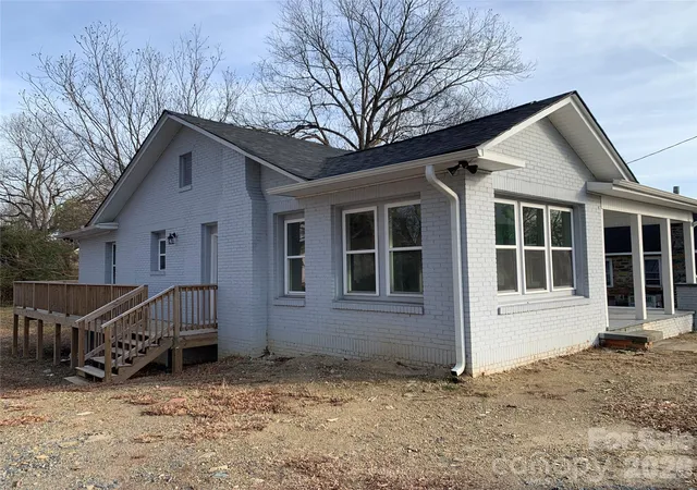 2nd image of 1020 Concord Ave, Monroe, NC 28110 | MLS# 4359871