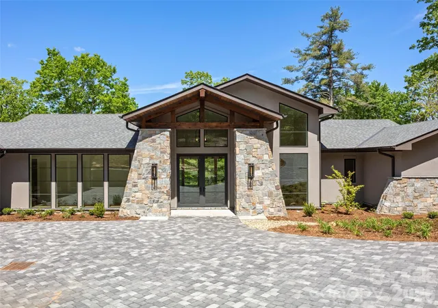 Photo 2 of Single family home for sale at 87 Misty Valley Pkwy, Arden, NC 28704 | MLS# 4359985 | Listing updated on 2026-06-14