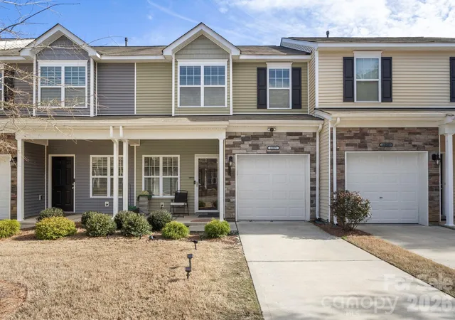 Townhouse for sale at 12221 Whiteside Dr, Charlotte, NC 28278 | MLS# 4360078