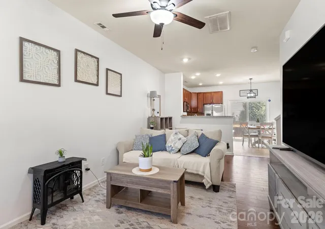 Photo 4 of Townhouse for sale at 12221 Whiteside Dr, Charlotte, NC 28278 | MLS# 4360078 | Listing updated on 2026-10-09