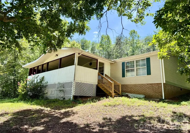 Photo 2 of Single family home for sale at 121 C & K Dr, Taylorsville, NC 28681 | MLS# 4360129 | Listing updated on 2026-08-01