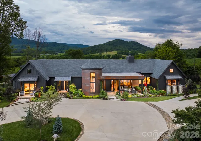 4th image of 163 Annabelle Linn Dr, Fairview, NC 28730 | MLS# 4360158