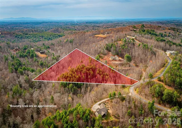 Homes for sale in Lenoir, NC | 140 Johns Ridge Pkwy #140, Lenoir, NC 28645 | MLS# 4360258