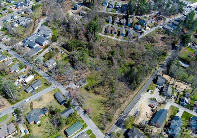 3rd image of Tbd Toms Hill Dr, Hendersonville, NC 28792 | MLS# 4360399