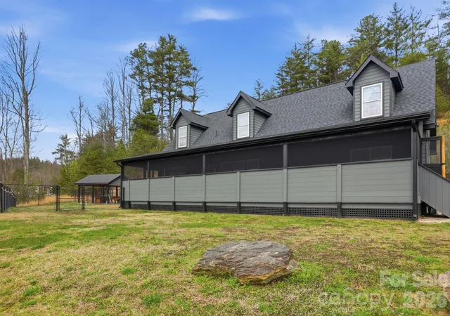 Photo 2 of Single family home for sale at 67 Nimitz Dr, Brevard, NC 28712 | MLS# 4360403 | Listing updated on 2026-08-07