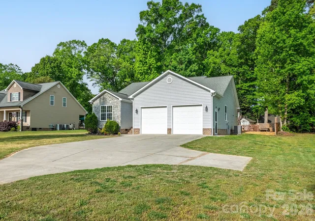 Homes for sale in Stanfield, NC | 407b Nc 200 Hwy N, Stanfield, NC 28163 | MLS# 4360422