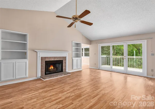 3rd image of 20 Cedarcliff Cir, Asheville, NC 28803 | MLS# 4360512