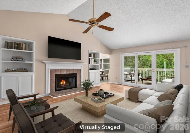 4th image of 20 Cedarcliff Cir, Asheville, NC 28803 | MLS# 4360512