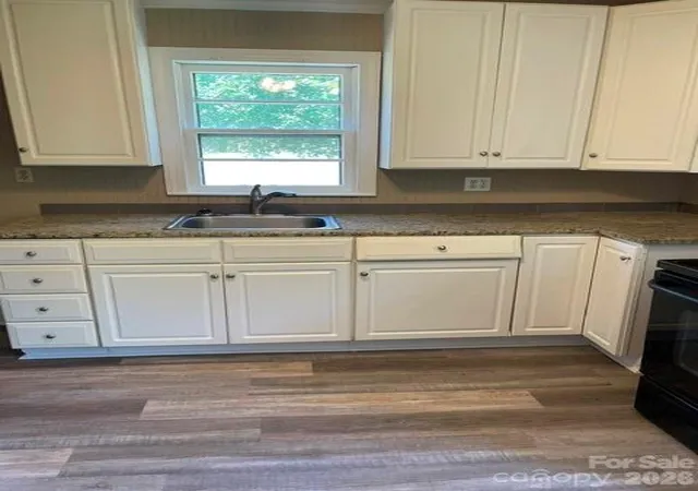 Photo 5 of Single family home for sale at 210 & 208 Munn Rd, Fort Mill, SC 29715 | MLS# 4360533 | Listing updated on 2026-07-11