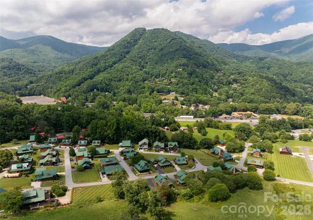44th image of 649 Panoramic Loop, Maggie Valley, NC 28751 | MLS# 4360546
