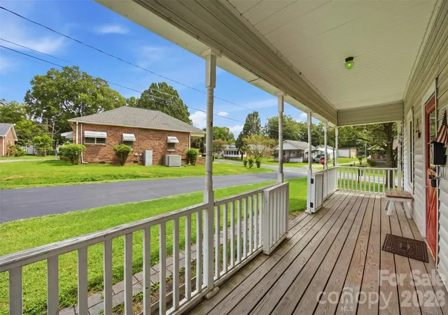 Photo 3 of Single family home for sale at 303 2nd Street, Stanley, NC 28164 | MLS# 4360602 | Listing updated on 2026-09-29