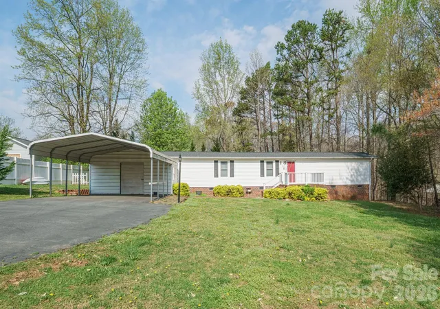 Homes for sale in Troutman, NC | 222 Summertree Dr, Troutman, NC 28166 | MLS# 4360677