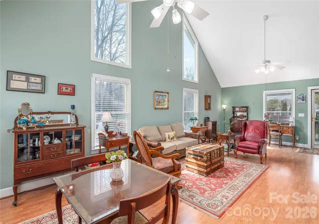 Photo 3 of Single family home for sale at 209 Browning Rd, Waynesville, NC 28786 | MLS# 4360694 | Listing updated on 2026-09-17
