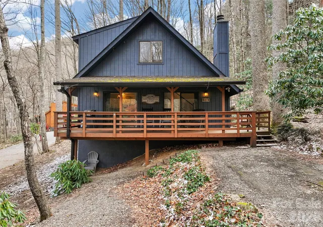 Photo 1 of Single family home for sale at 34 Fernbrook Rd, Maggie Valley, NC 28751 | MLS# 4360779 | Listing updated on 2026-05-30
