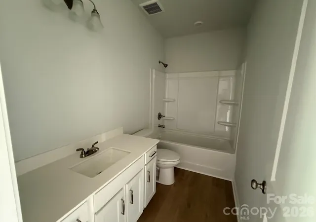 4th image of 1305 Bansal Dr, Charlotte, NC 28215 | MLS# 4360795