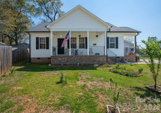 3rd image of 209 Wood St, Mount Holly, NC 28120 | MLS# 4360800