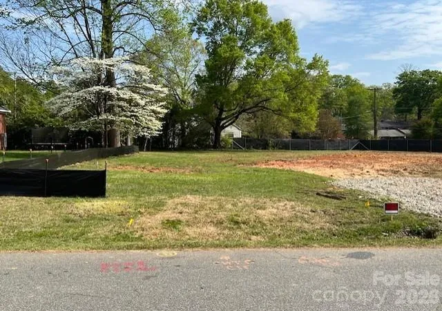 1st image of 110 Heathwood Rd, Charlotte, NC 28211 | MLS# 4360832