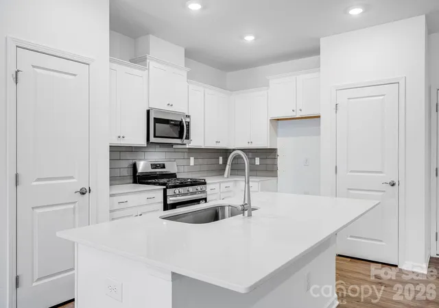 Photo 3 of Townhouse for sale at 616 Sparano Loop #154, York, SC 29745 | MLS# 4360835 | Listing updated on 2026-09-22