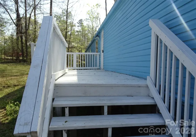 Photo 3 of Sale Pending at 453 Riverview Ln, Lexington, NC 27292 | MLS# 4360894 | Listing updated on 2026-10-07