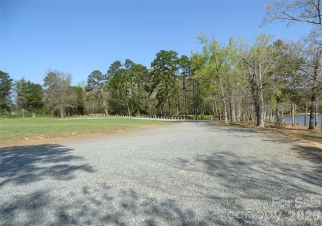 Photo 32 of Single family home for sale at 453 Riverview Ln, Lexington, NC 27292 | MLS# 4360894 | Listing updated on 2026-08-19