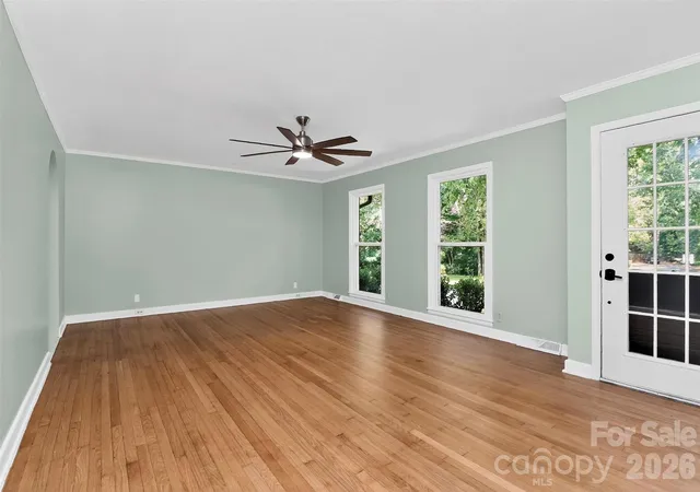 Photo 3 of Single family home for sale at 2018 Country Ct, Rock Hill, SC 29732 | MLS# 4360982 | Listing updated on 2026-09-19