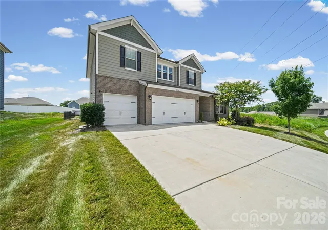 Homes for sale in Midland, NC | 10054 Carousel Corral Dr, Midland, NC 28107 | MLS# 4361026