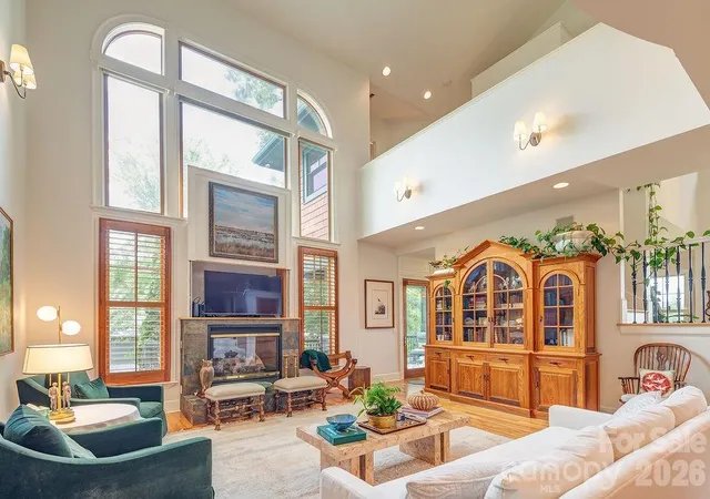 2nd image of 3 Gale Kelly Ct, Weaverville, NC 28787 | MLS# 4361031