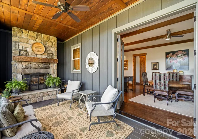 Photo 4 of Single family home for sale at 28 Gracie Ln, Weaverville, NC 28787 | MLS# 4361054 | Listing updated on 2026-08-05