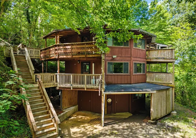 1st image of 355 Sunset Dr, Asheville, NC 28804 | MLS# 4361101