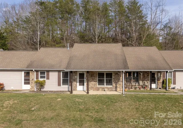 3rd image of 203 Rocky Mountain Wy, Arden, NC 28704 | MLS# 4361121