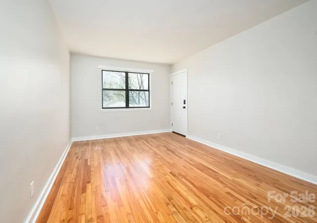 Homes for sale in Asheville, NC | 615 Biltmore Ave #T8, Asheville, NC 28803 | MLS# 4361183