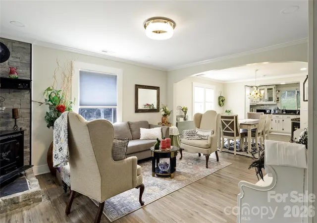 2nd image of 4100 S Fork St, Hickory, NC 28602 | MLS# 4361215