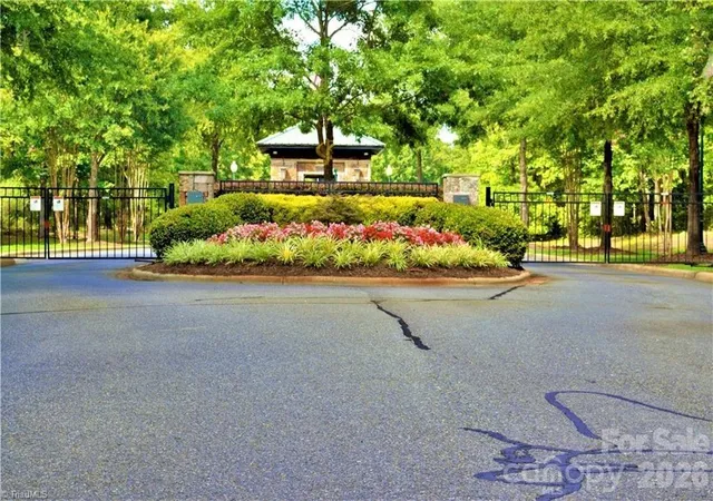 Homes for sale in Denton, NC | 863 Sierra Trace Rd, Denton, NC 27239 | MLS# 4361219